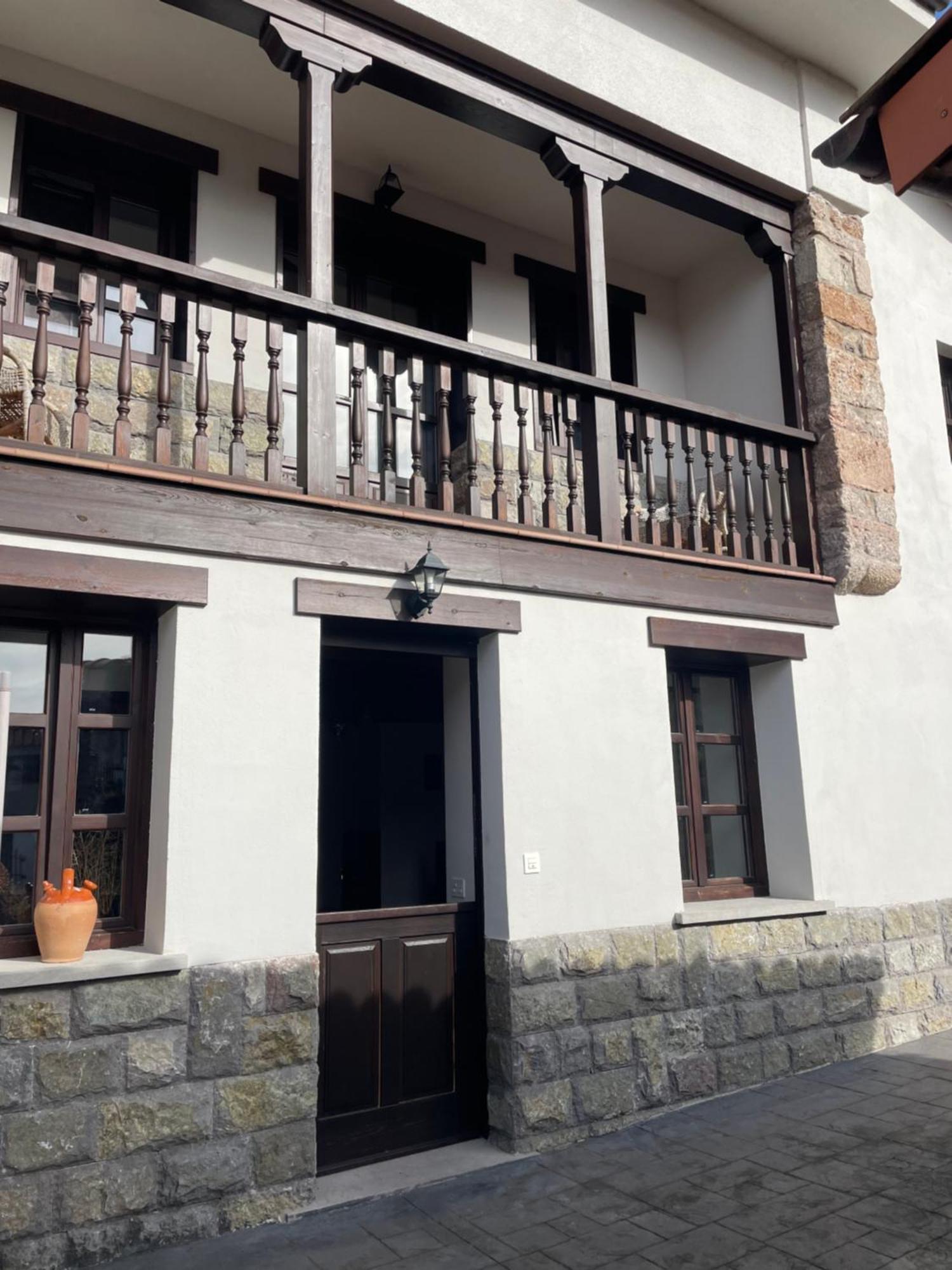 Apartamentos Rurales Playas De Niembro リャネス エクステリア 写真